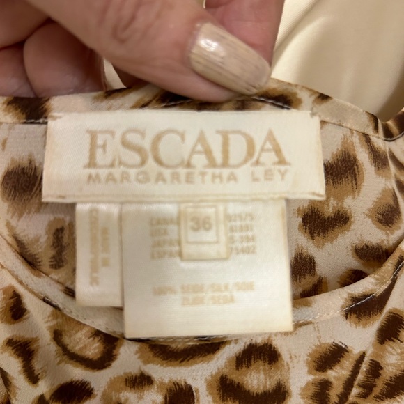 Escada Jacket, Short Sleeve, Button Front, Front Patch Pockets, Cream, Sz 6 / 36 - Picture 7 of 15